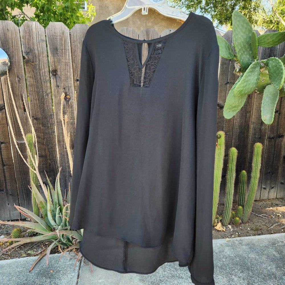 Mossimo Black Blouse